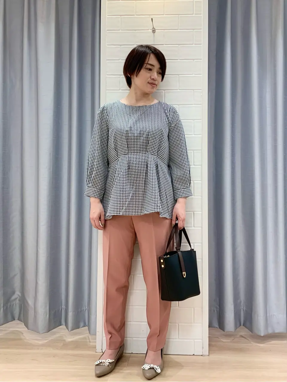 ANY SIS 丸岡 コーディネート画像