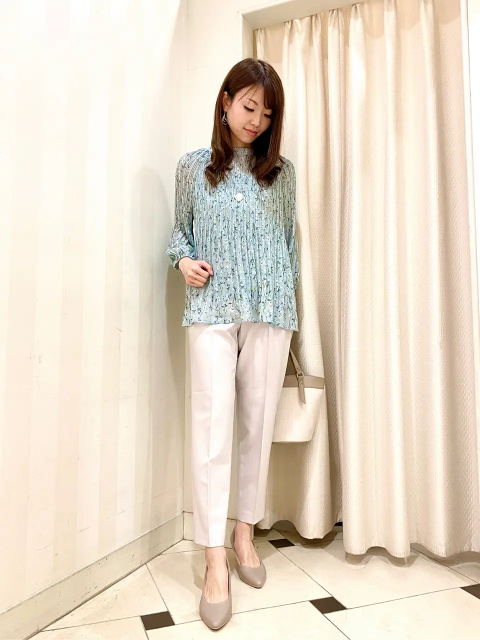 ANY SIS 金井 コーディネート画像