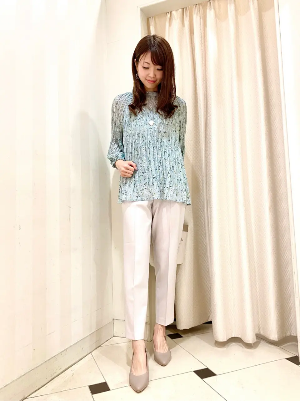 ANY SIS 金井 コーディネート画像