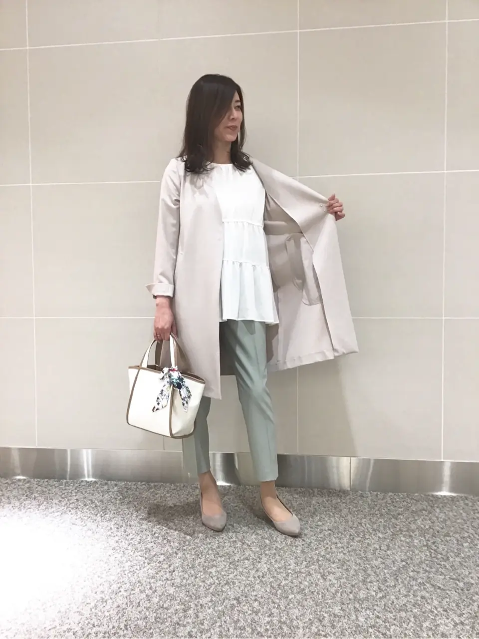 ANY SIS スタッフ コーディネート画像