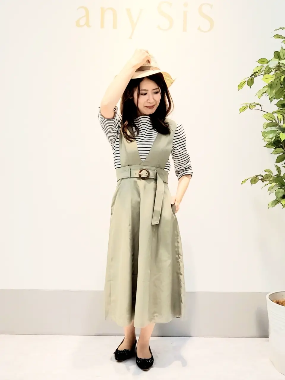 ANY SIS 岡本 コーディネート画像