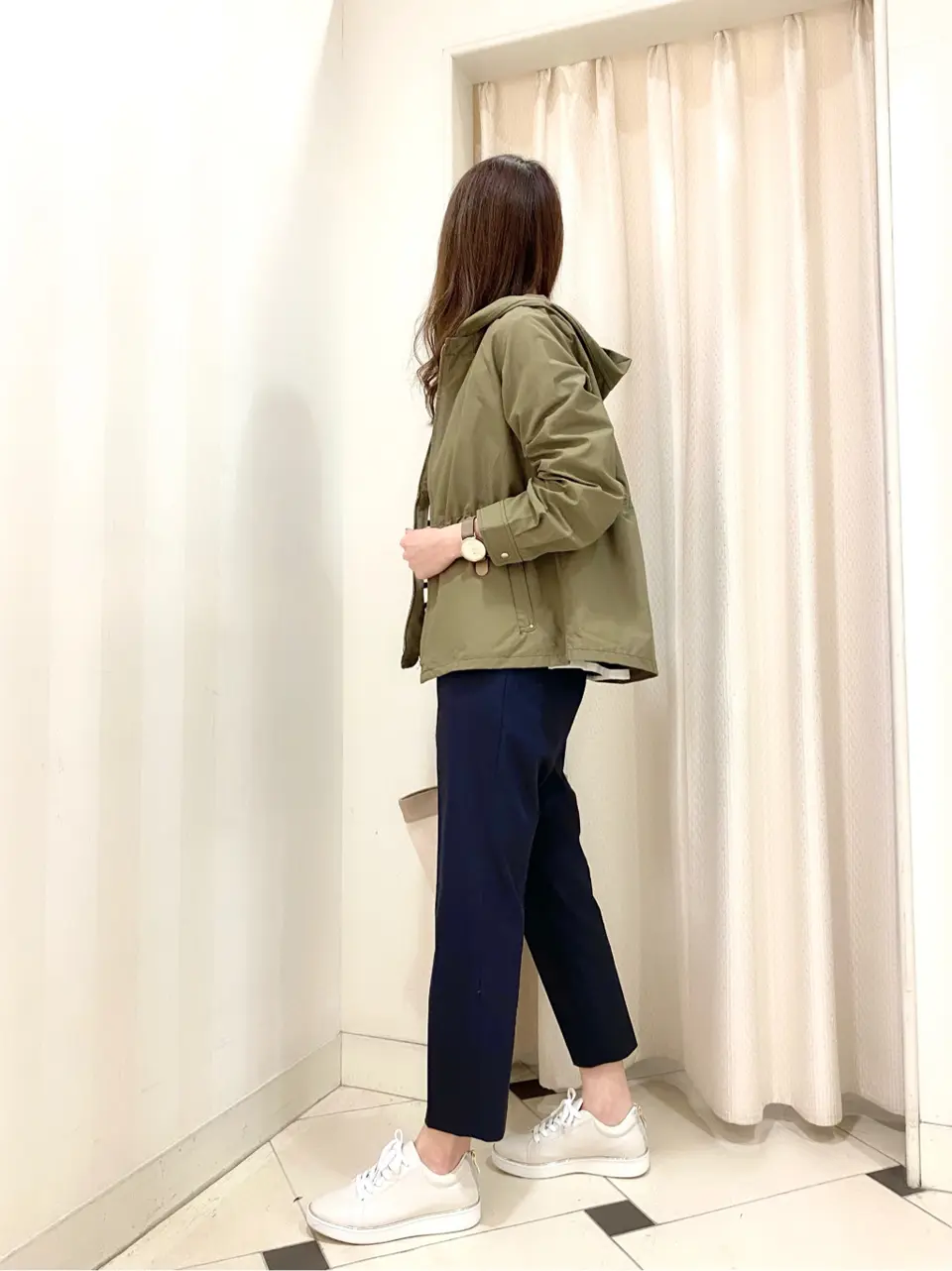 ANY SIS 金井 コーディネート画像