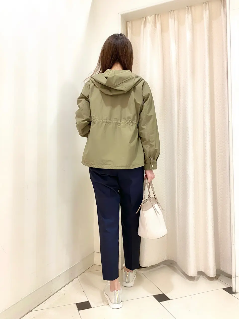 ANY SIS 金井 コーディネート画像