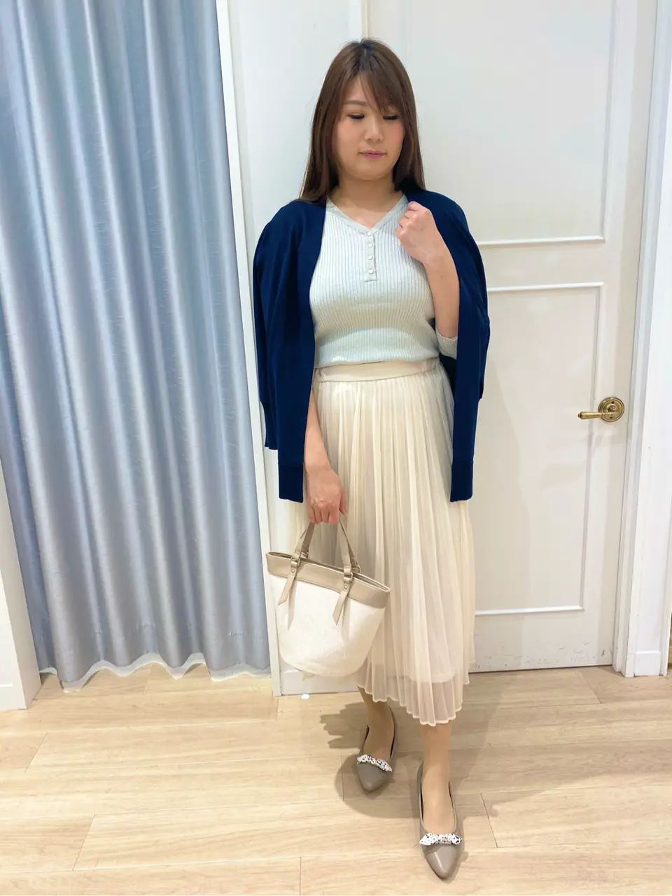 ANY SIS 寺嶋 コーディネート画像