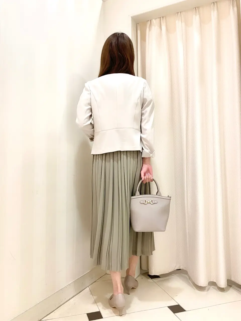 ANY SIS 金井 コーディネート画像