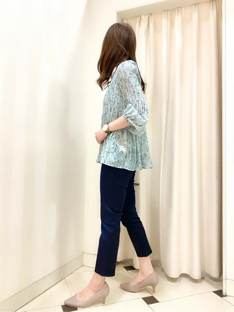 ANY SIS 金井 コーディネート画像