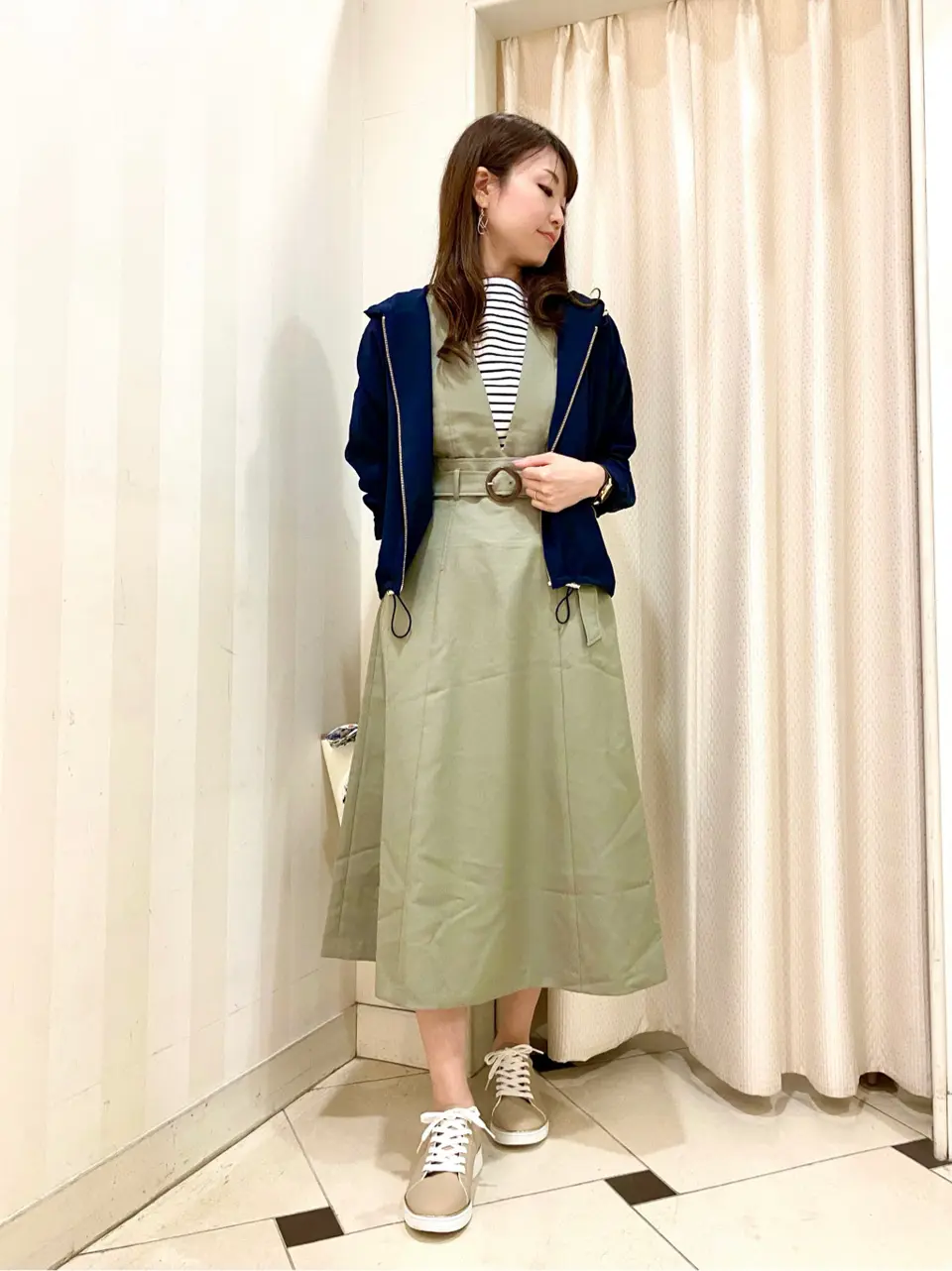 ANY SIS 金井 コーディネート画像