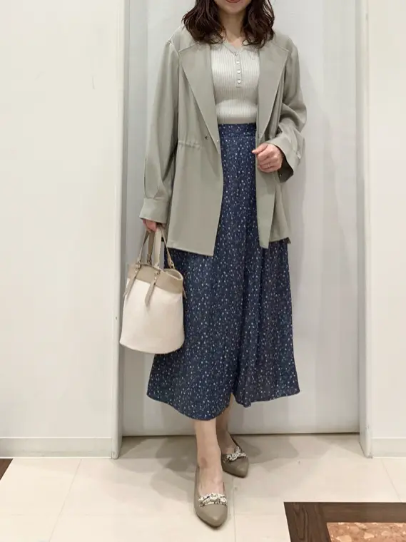 ANY SIS 横田 コーディネート画像