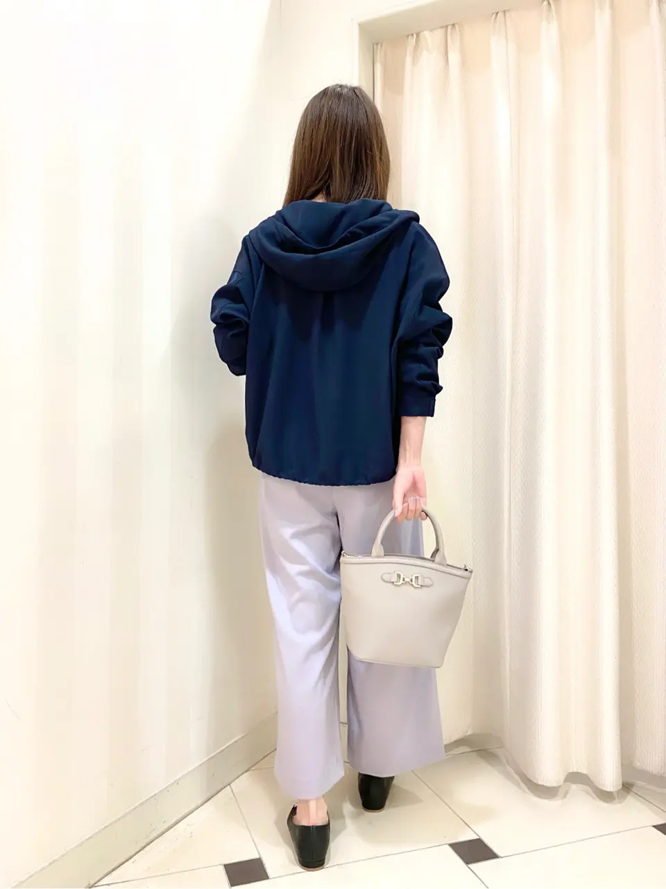 ANY SIS 金井 コーディネート画像