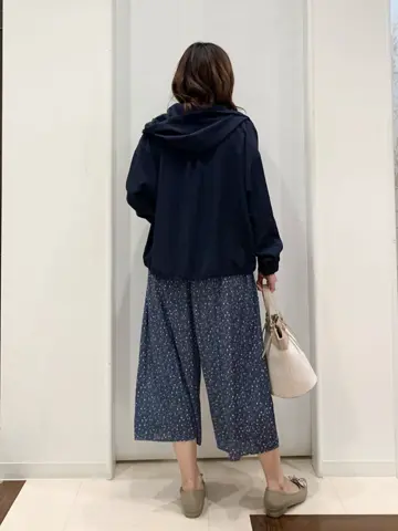 ANY SIS 横田 コーディネート画像