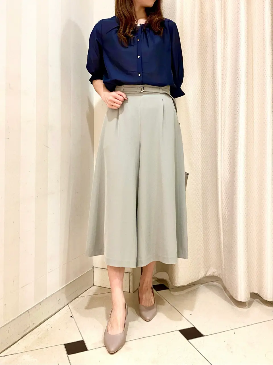 ANY SIS 金井 コーディネート画像