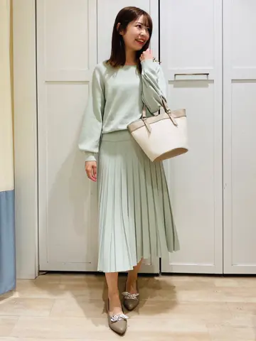 ANY SIS スタッフ コーディネート画像