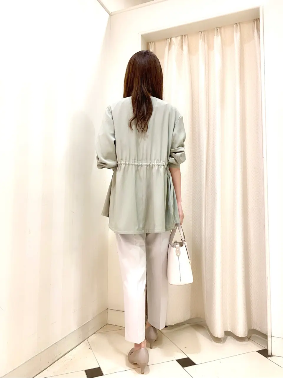 ANY SIS 金井 コーディネート画像