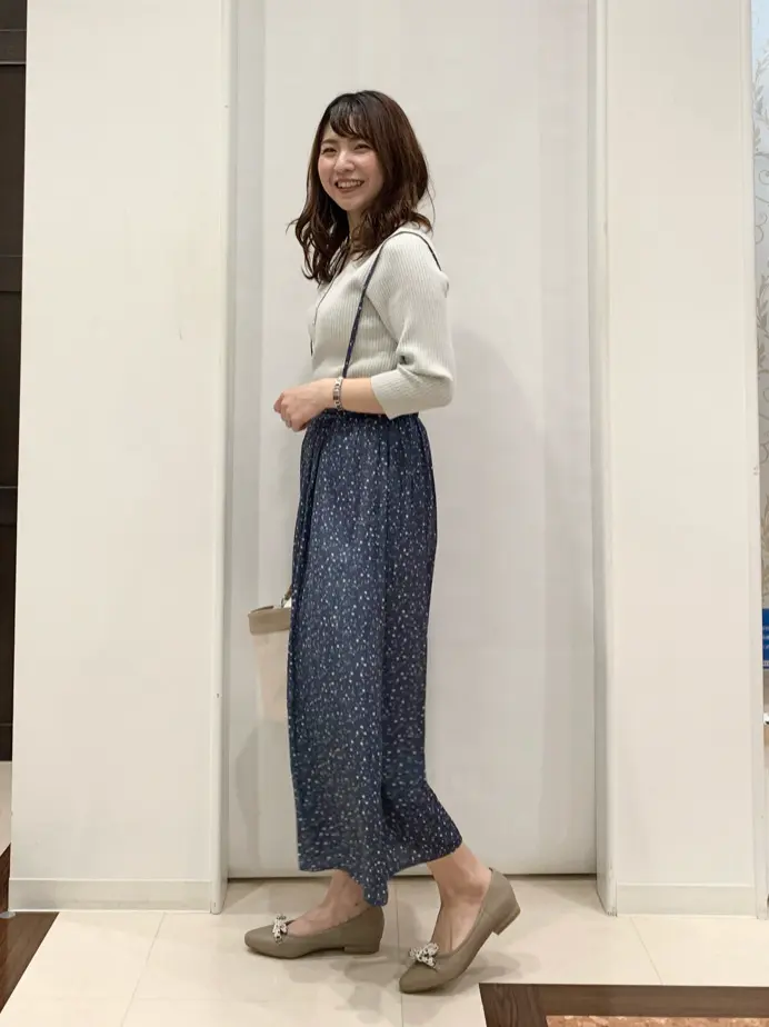 ANY SIS 横田 コーディネート画像