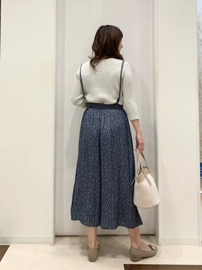 ANY SIS 横田 コーディネート画像