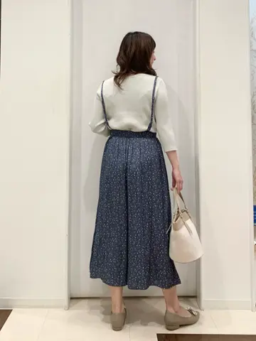 ANY SIS 横田 コーディネート画像