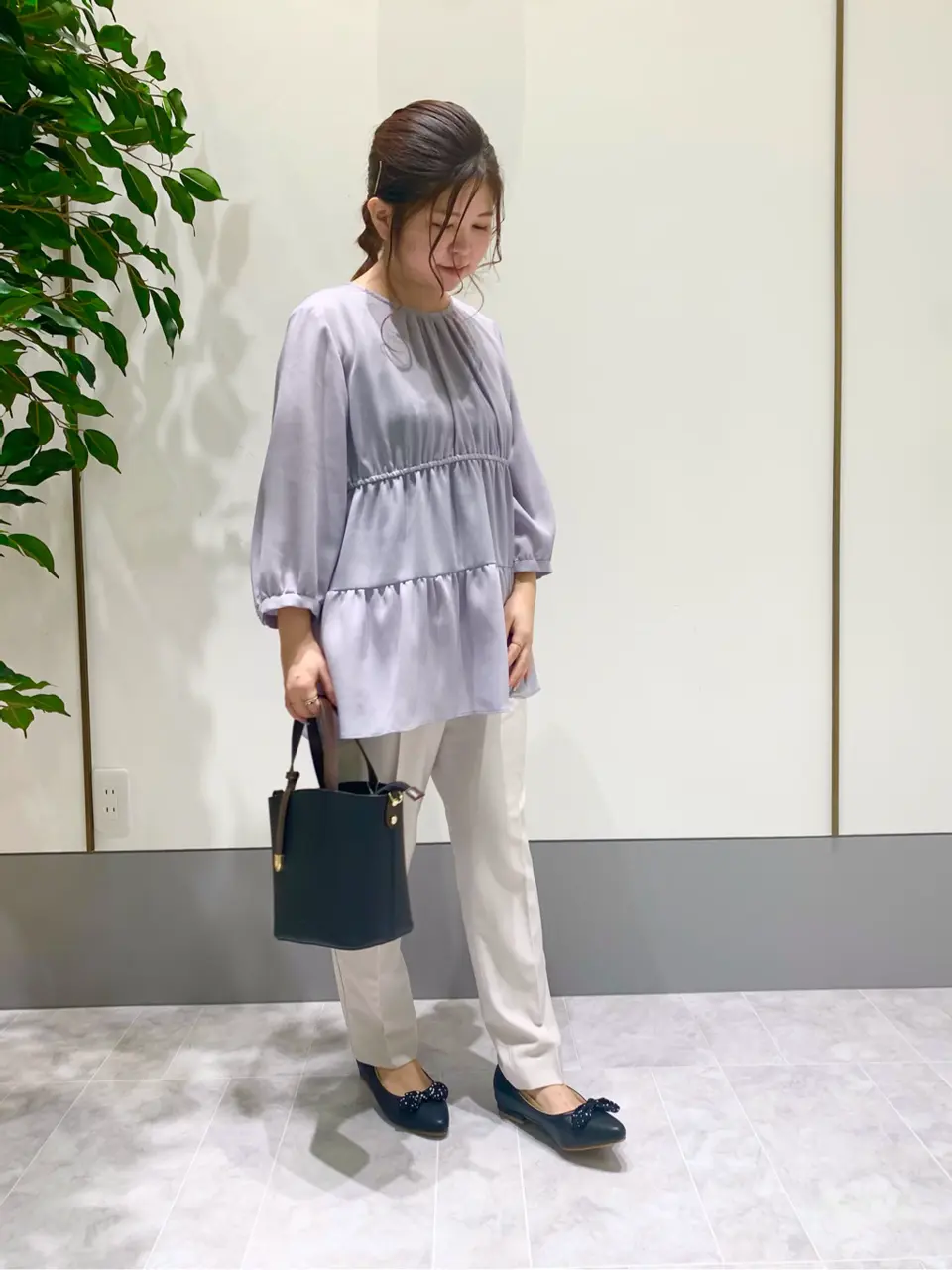 ANY SIS スタッフ コーディネート画像