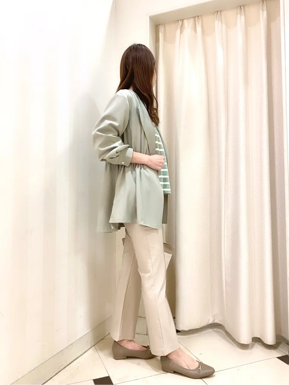 ANY SIS 金井 コーディネート画像