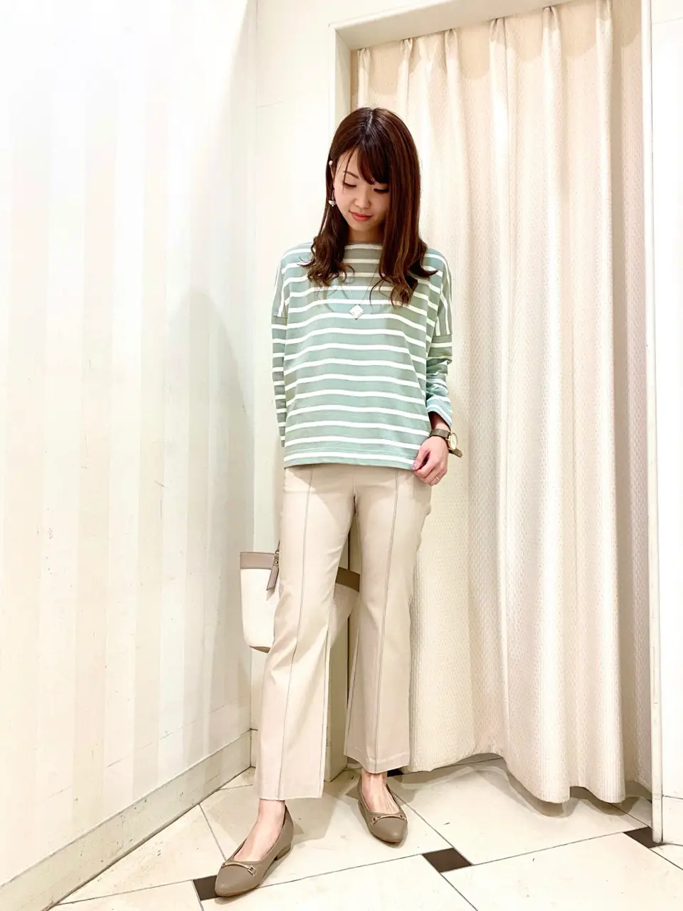 ANY SIS 金井 コーディネート画像