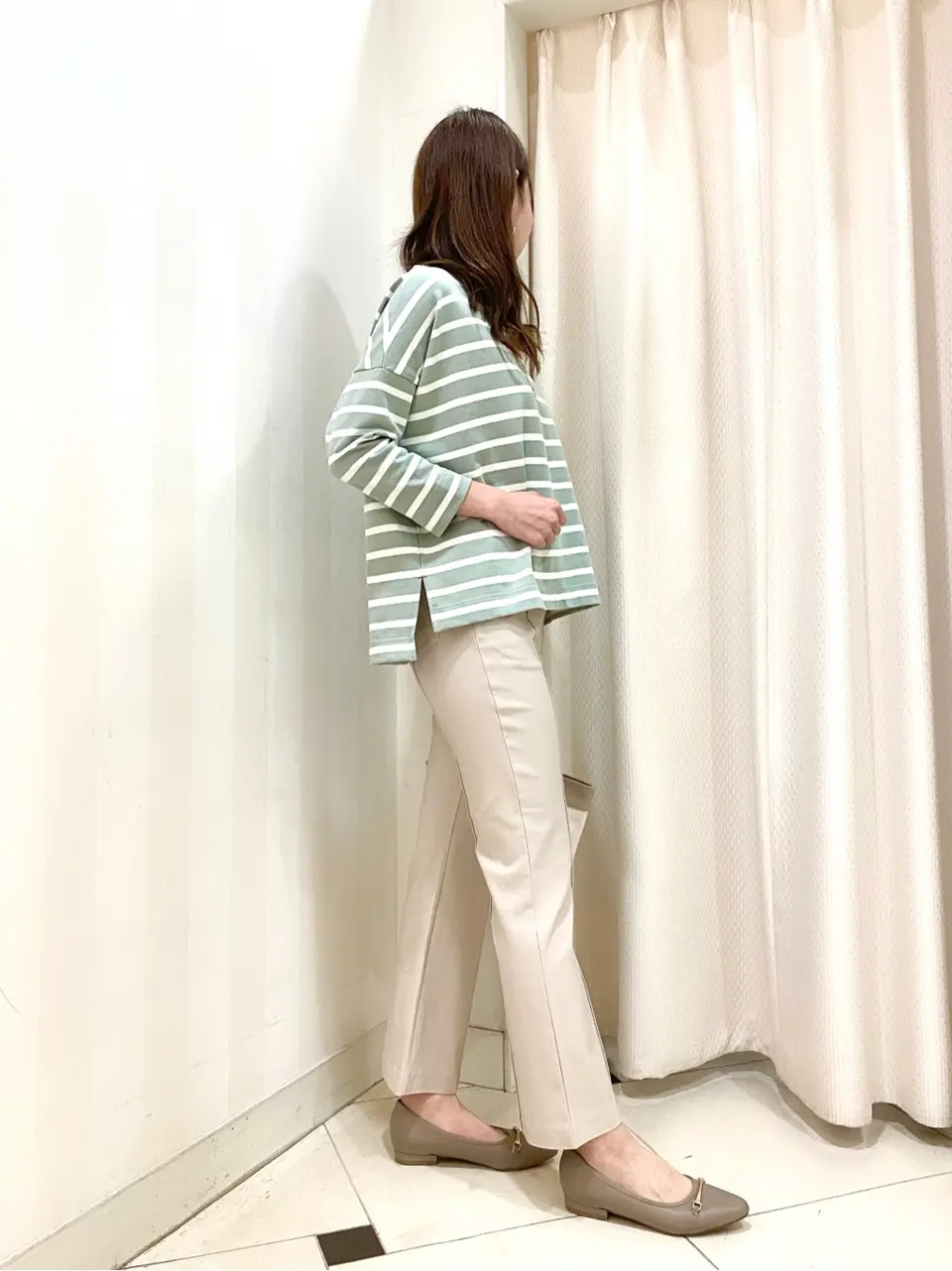 ANY SIS 金井 コーディネート画像