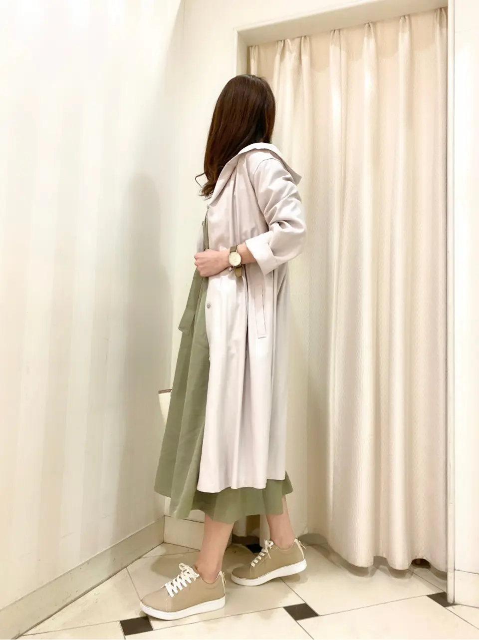 ANY SIS 金井 コーディネート画像