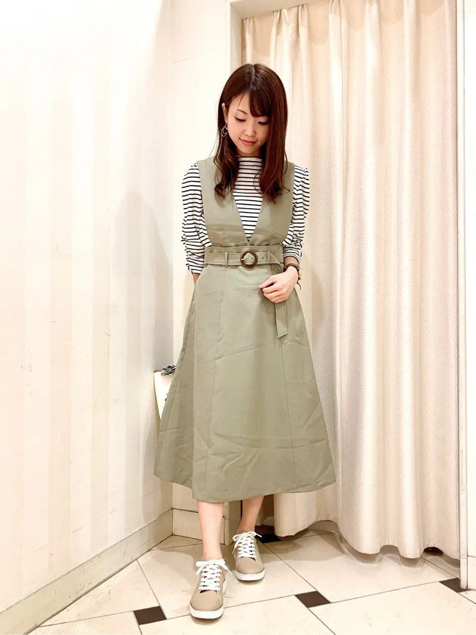 ANY SIS 金井 コーディネート画像