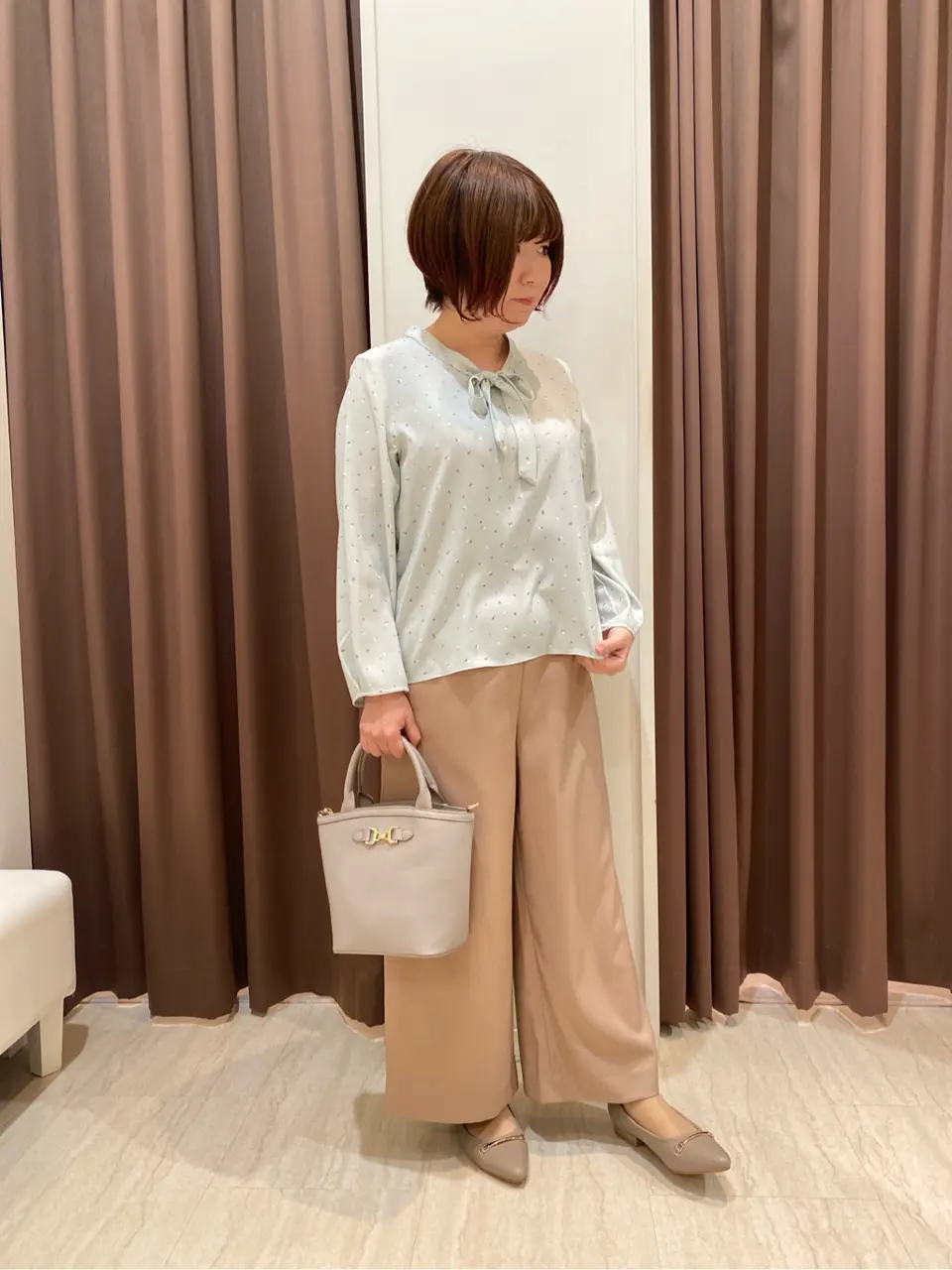 ANY SIS 岩本 コーディネート画像