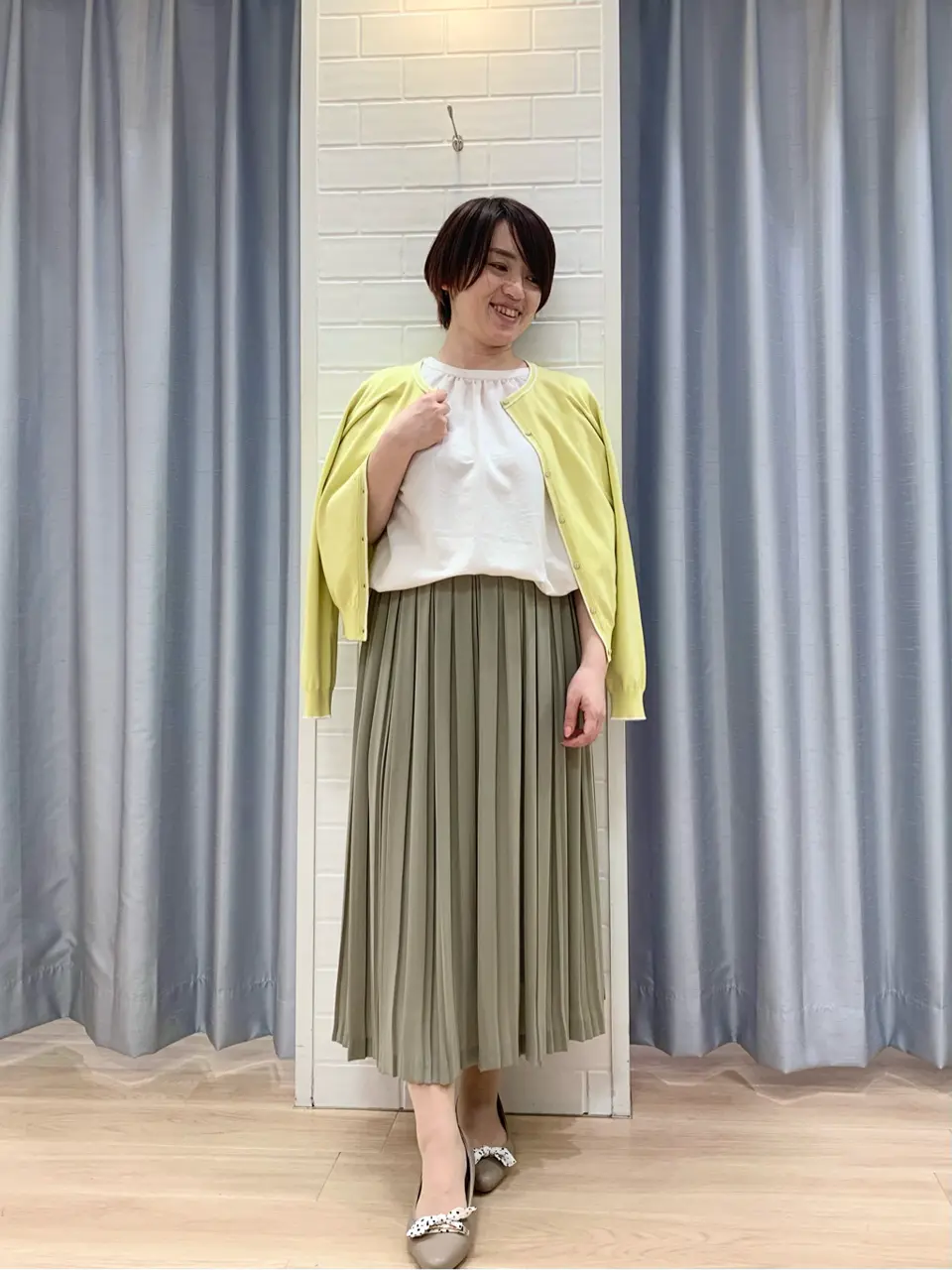 ANY SIS 丸岡 コーディネート画像