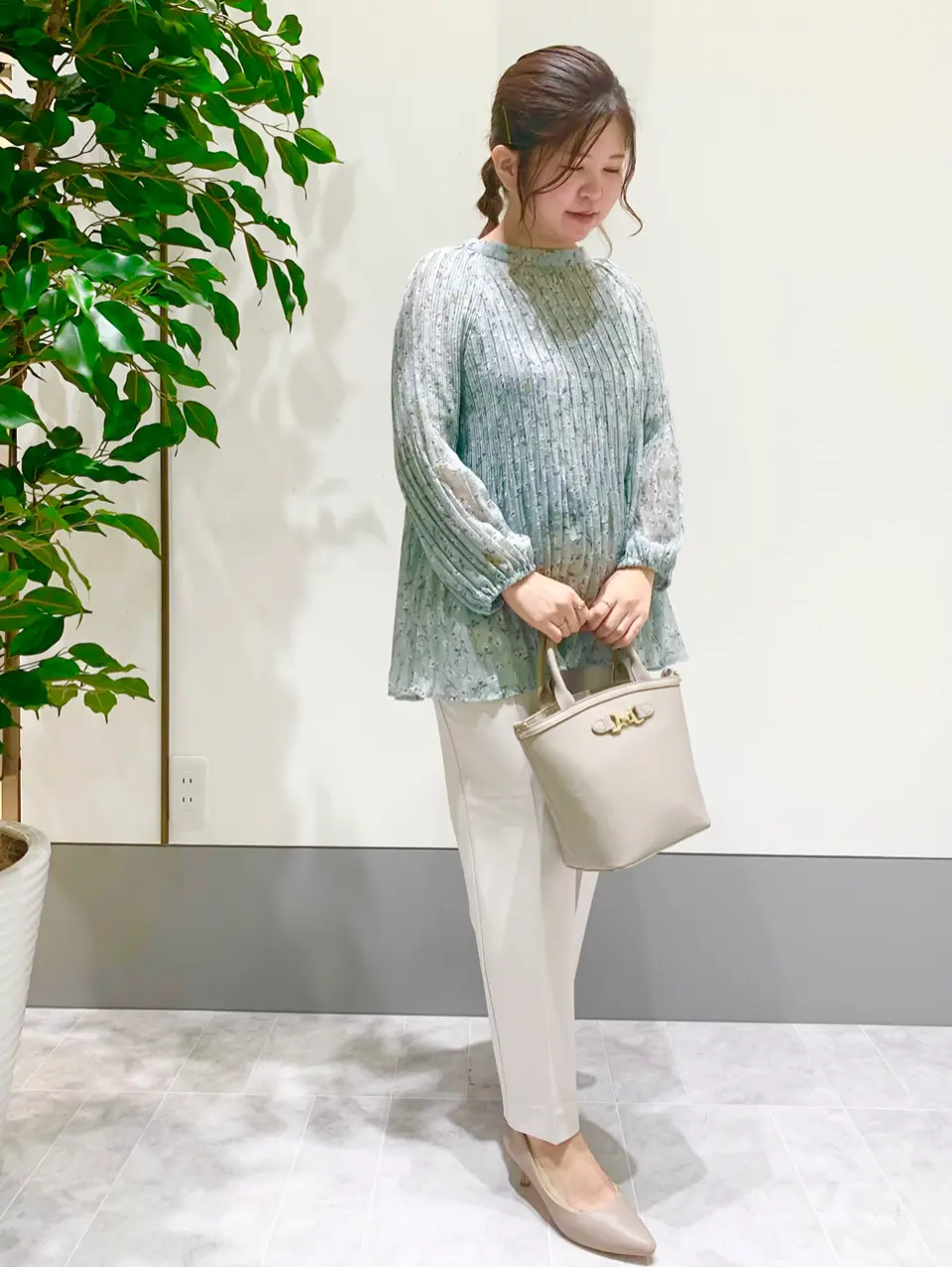  スタッフ コーディネート画像