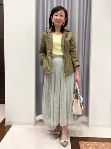 ANY SIS スタッフ コーディネート画像