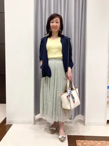 ANY SIS スタッフ コーディネート画像