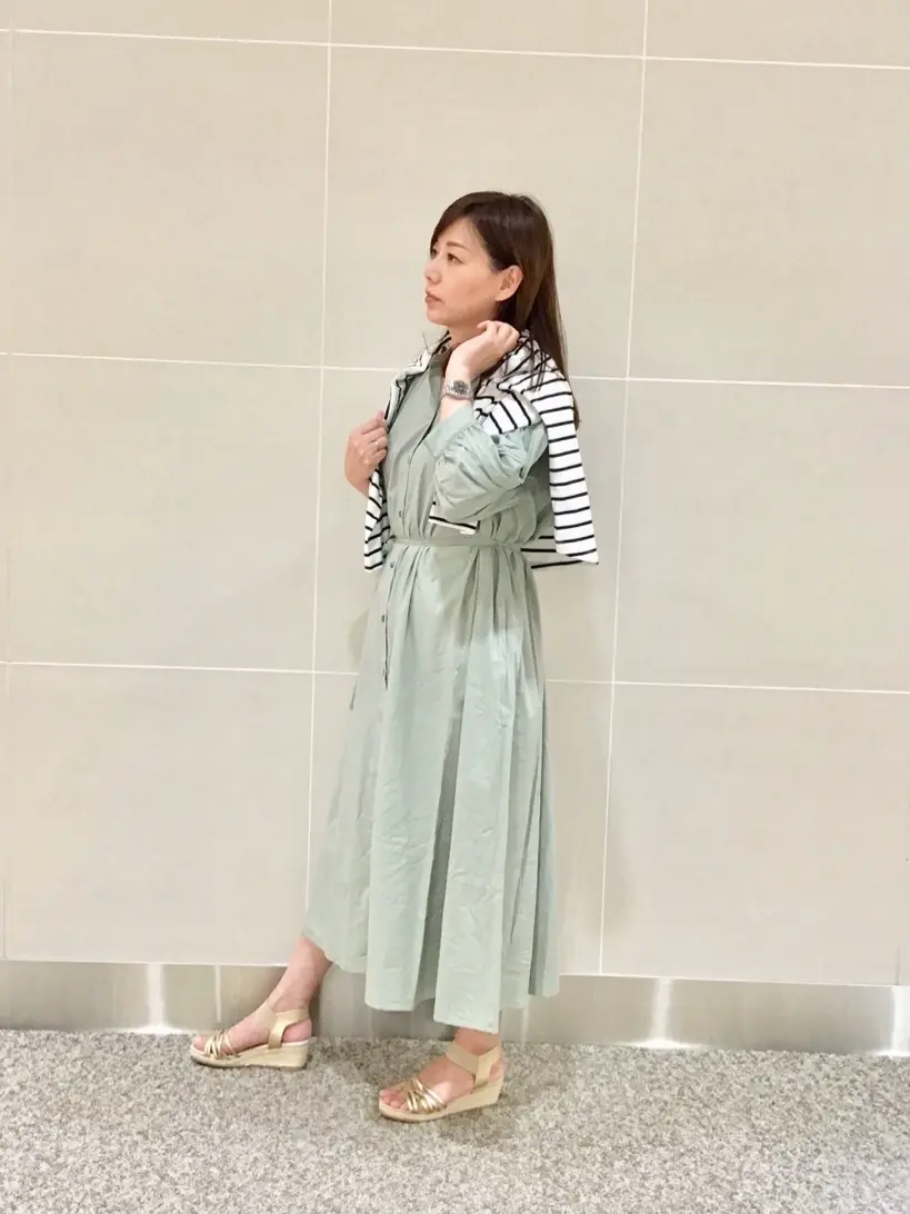 ANY SIS スタッフ コーディネート画像