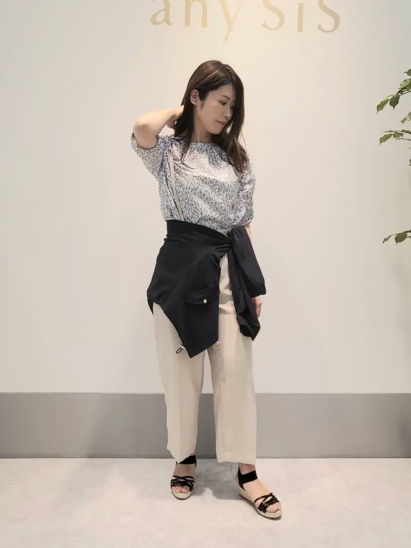 ANY SIS 岡本 コーディネート画像