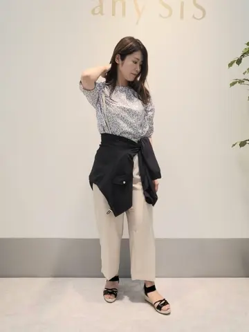 ANY SIS 岡本 コーディネート画像