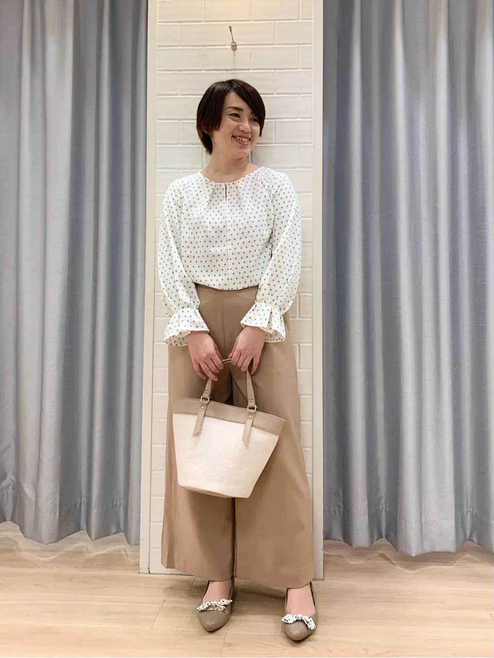 ANY SIS 丸岡 コーディネート画像