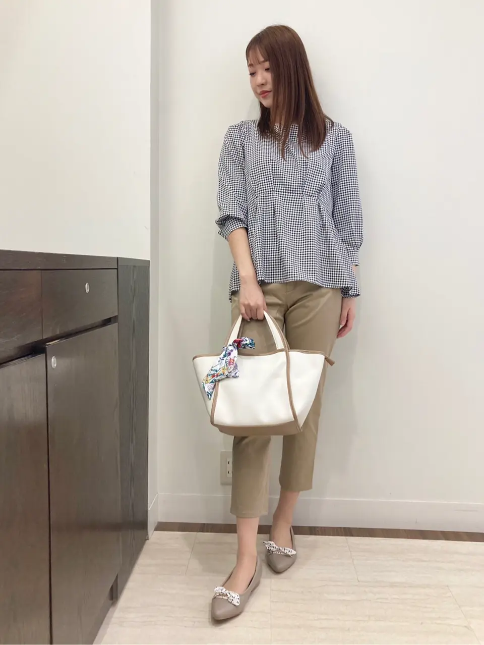 ANY SIS スタッフ コーディネート画像