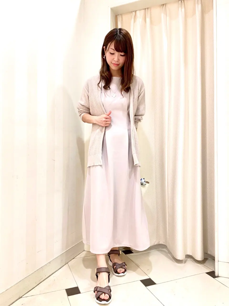 ANY SIS 金井 コーディネート画像