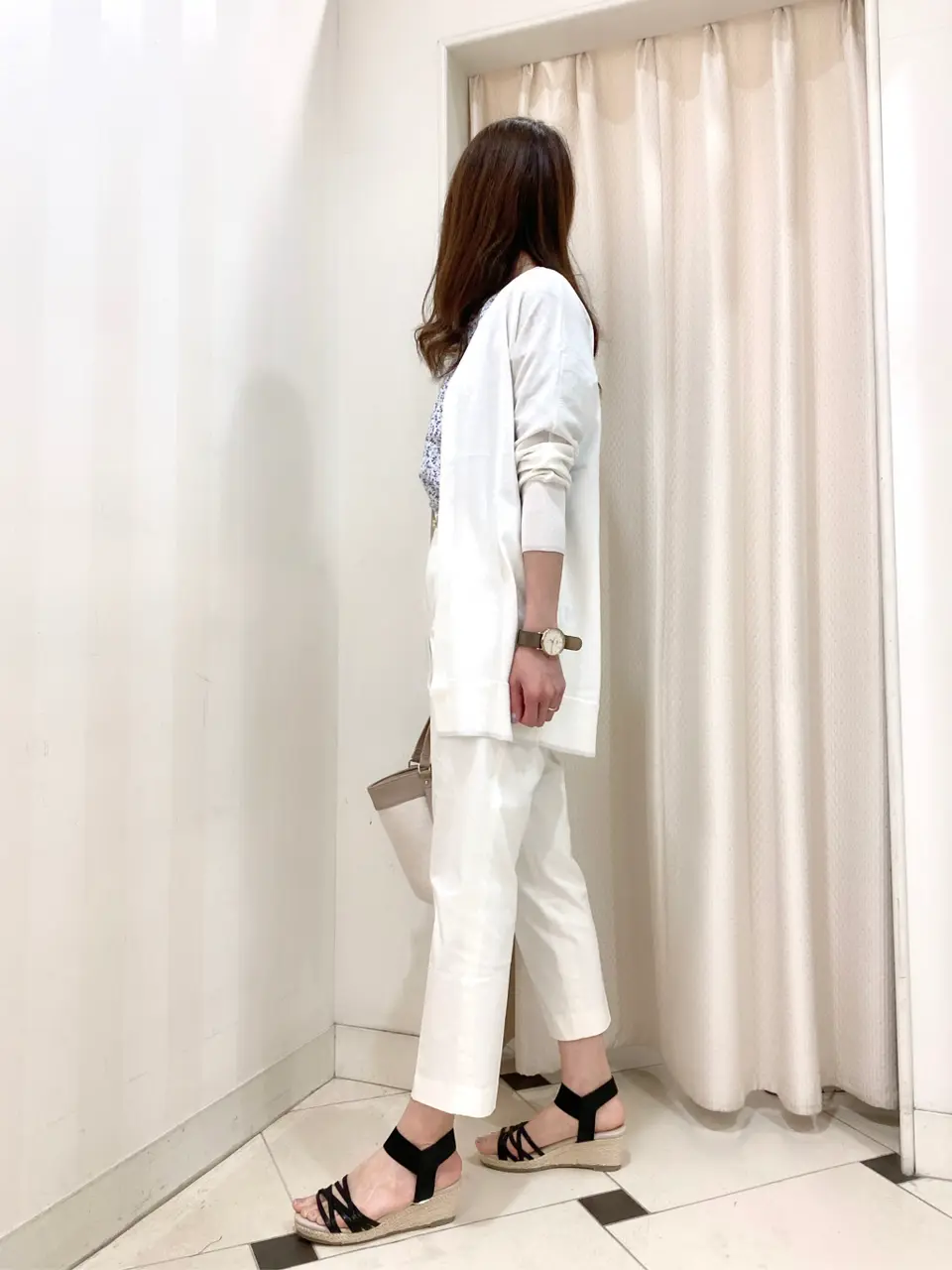 ANY SIS 金井 コーディネート画像