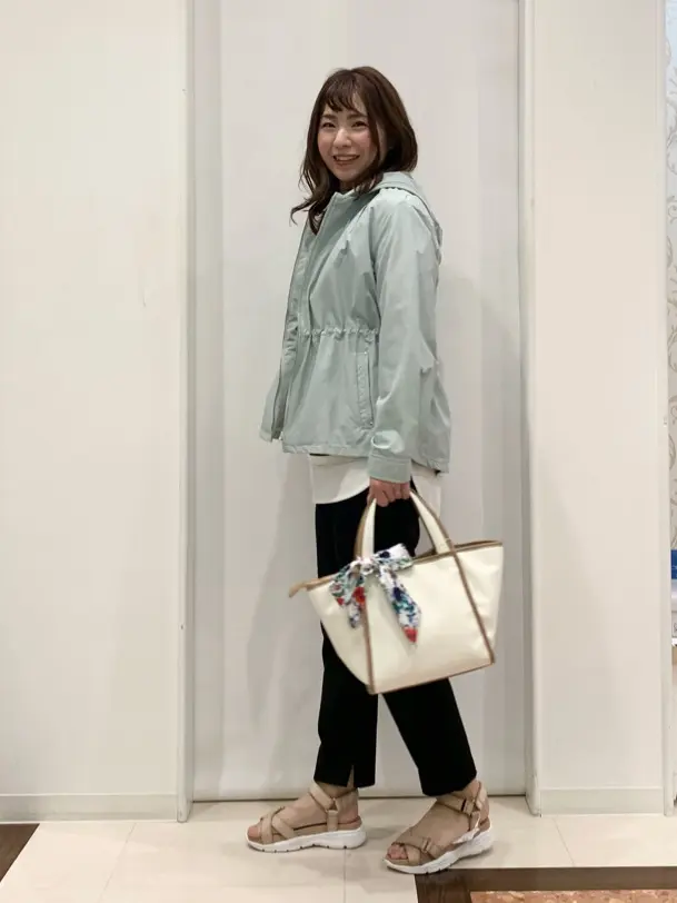 ANY SIS 横田 コーディネート画像