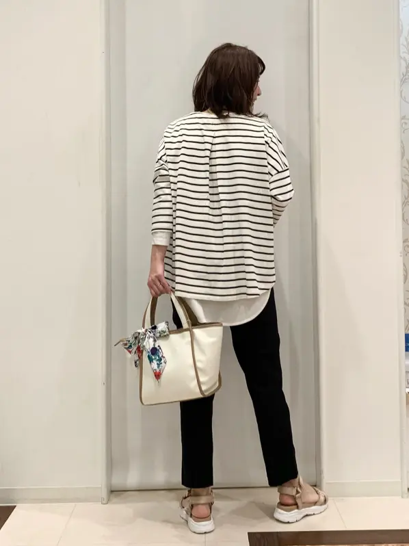 ANY SIS 横田 コーディネート画像