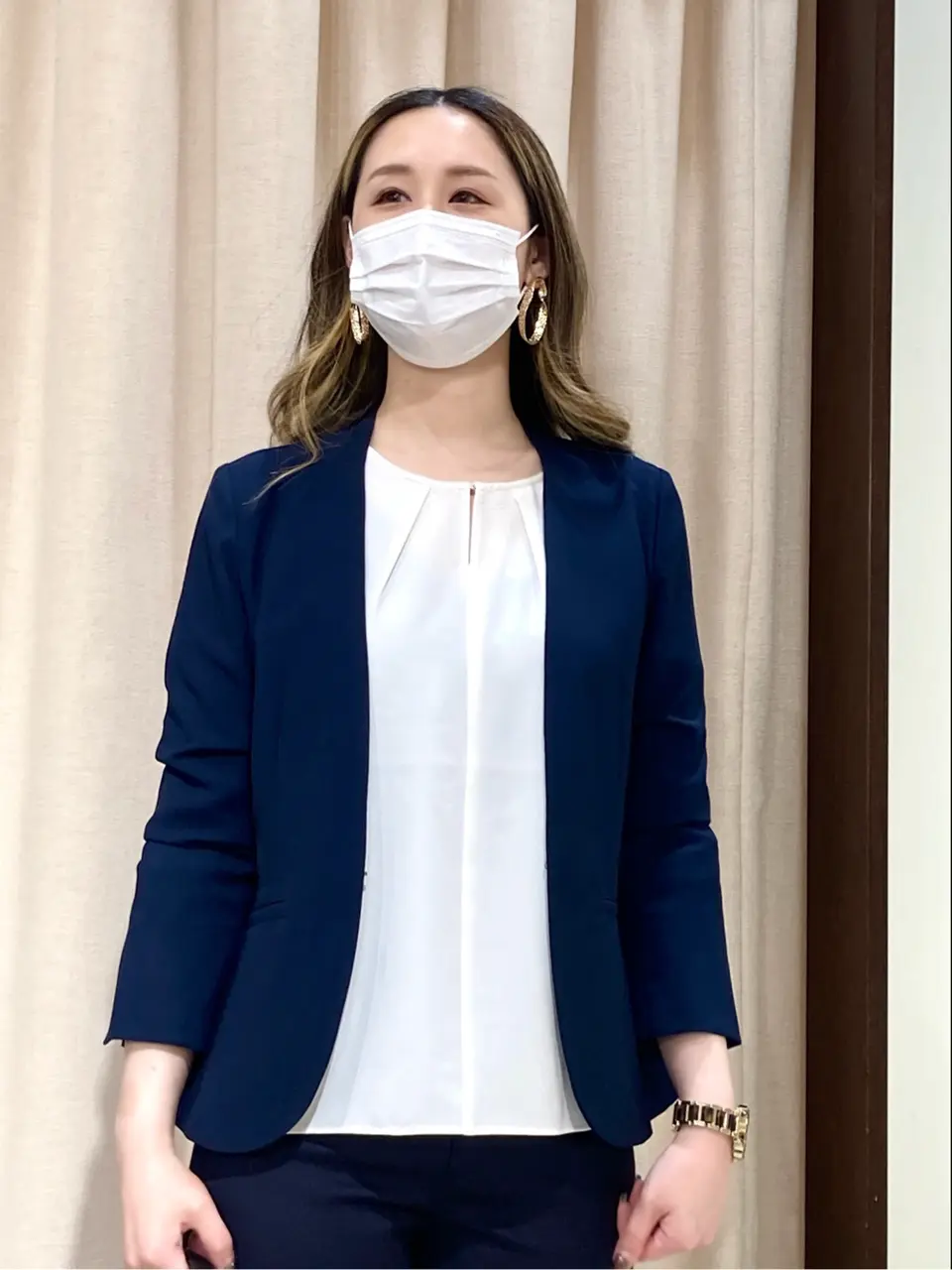 ANY SIS STAFF コーディネート画像