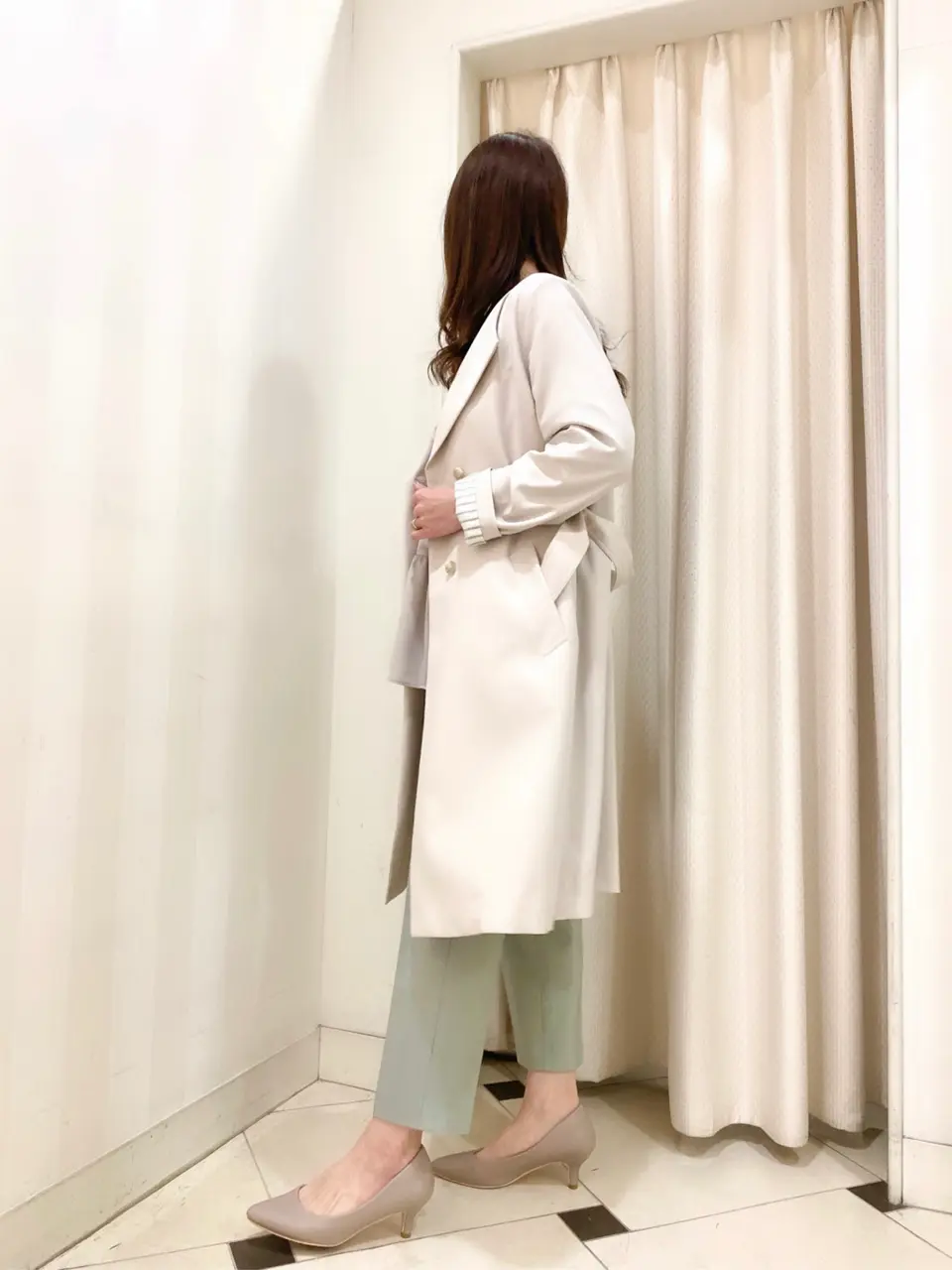 ANY SIS 金井 コーディネート画像