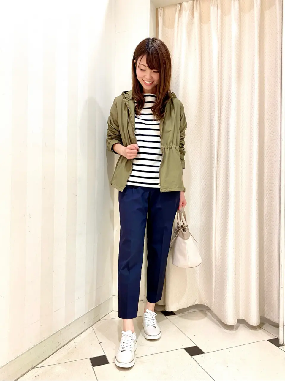 ANY SIS 金井 コーディネート画像