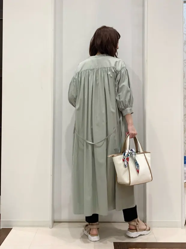 ANY SIS 横田 コーディネート画像