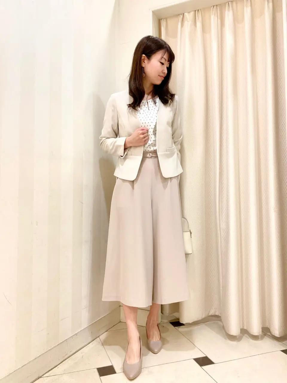 ANY SIS 金井 コーディネート画像