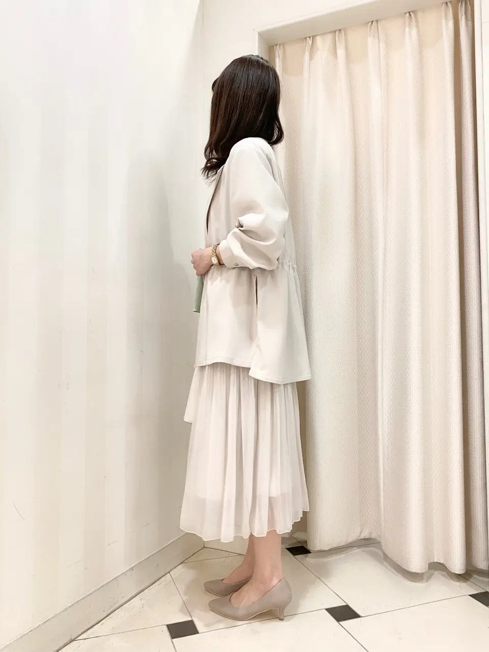 ANY SIS 金井 コーディネート画像