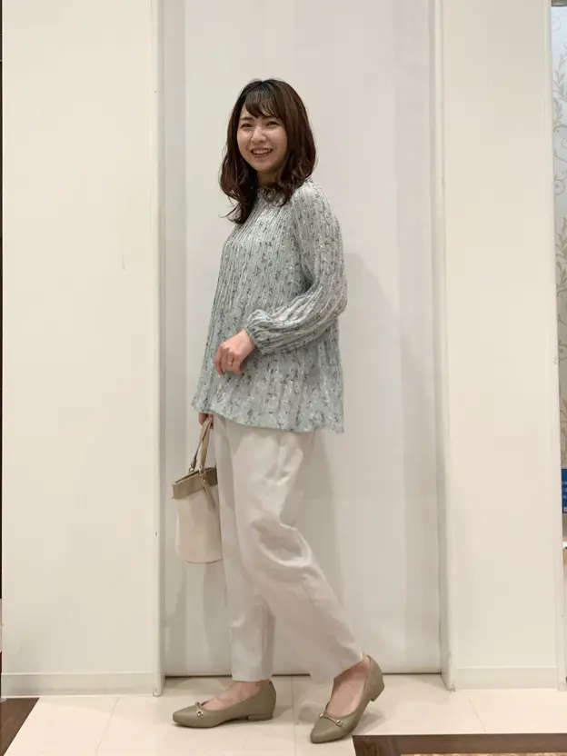 ANY SIS 横田 コーディネート画像