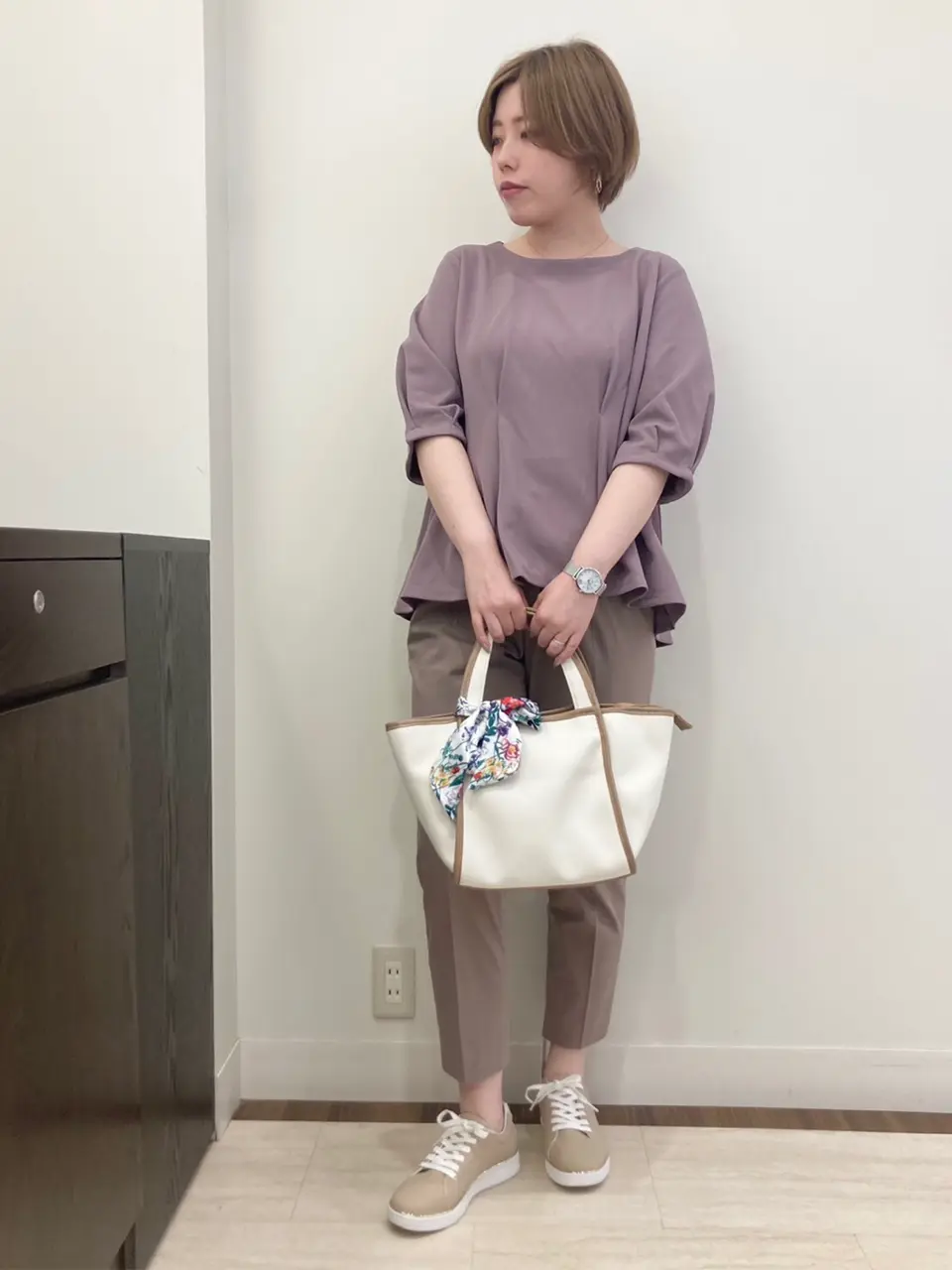 ANY SIS スタッフ コーディネート画像