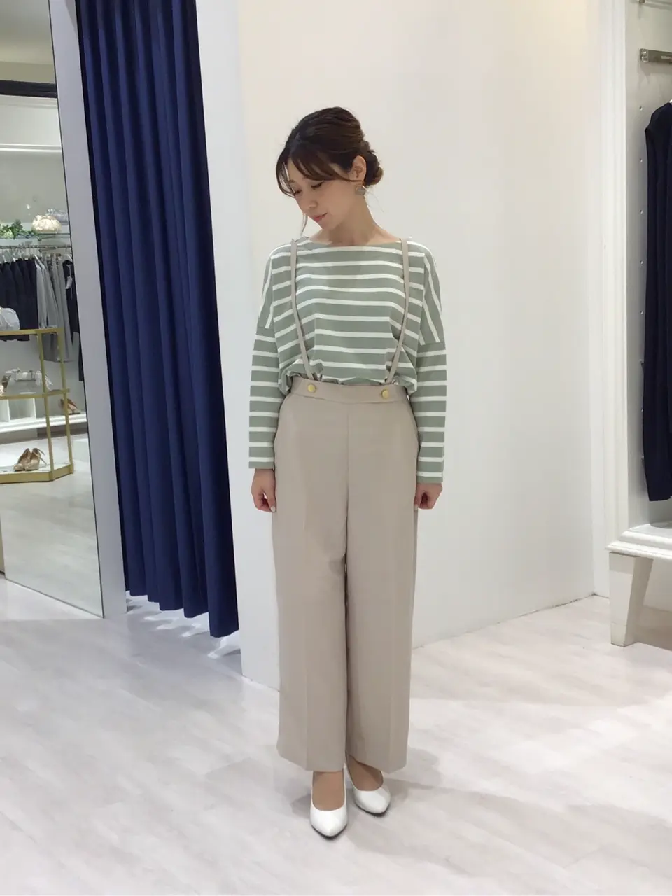 ANY SIS スタッフ コーディネート画像