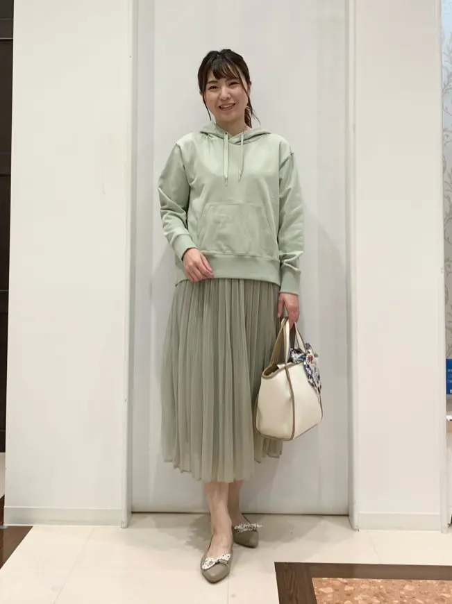 ANY SIS 横田 コーディネート画像